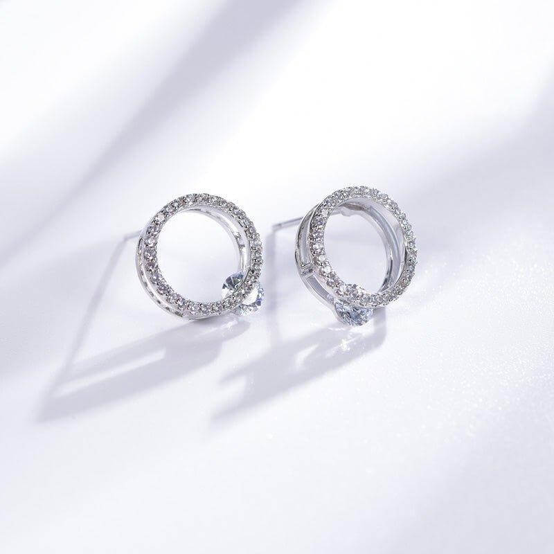 Minimalist Style Hoop White Stone Hoop Earrings In Sterling Silver - Trendolla Jewelry